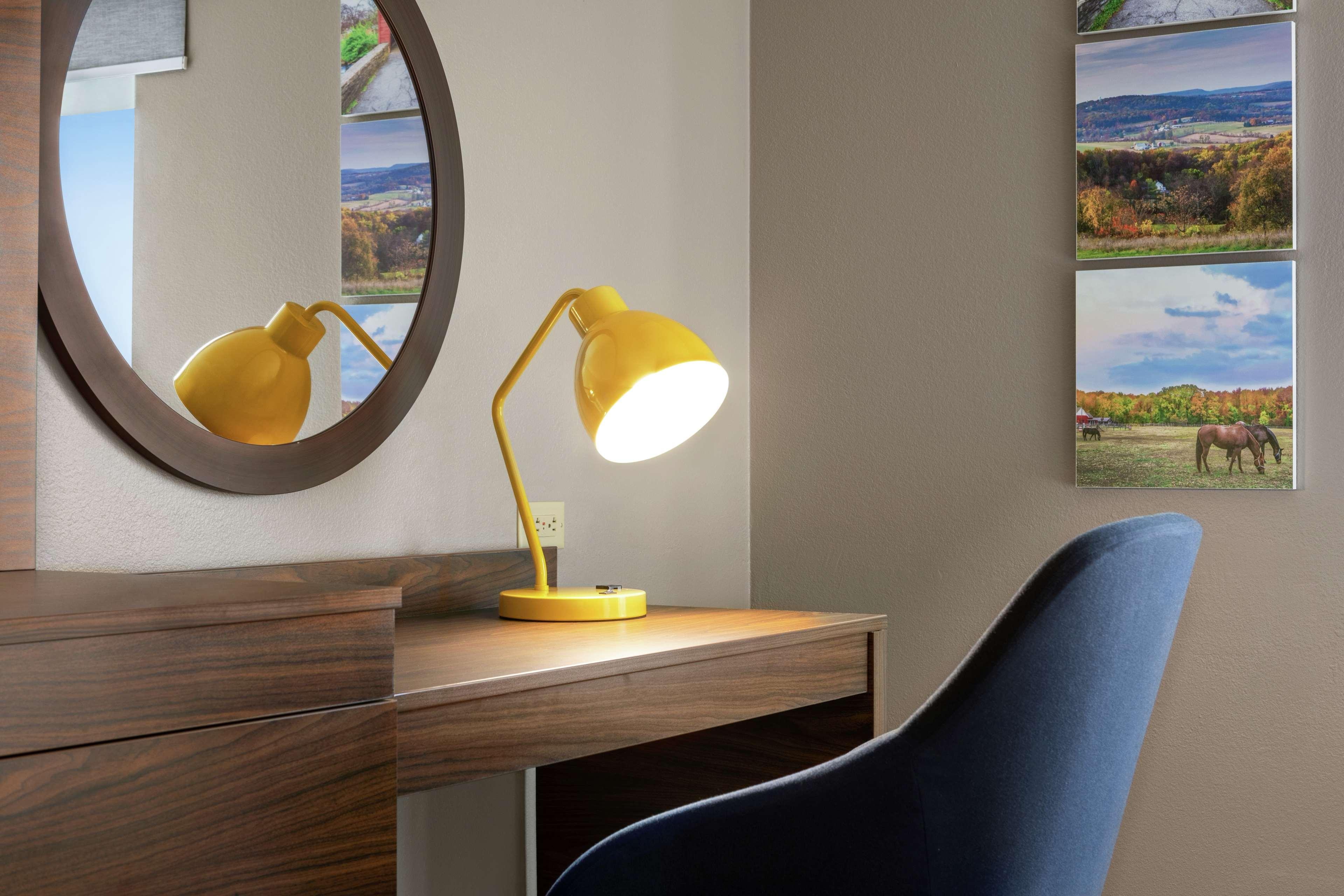 Hampton Inn & Suites Frederick/Fort Detrick Esterno foto