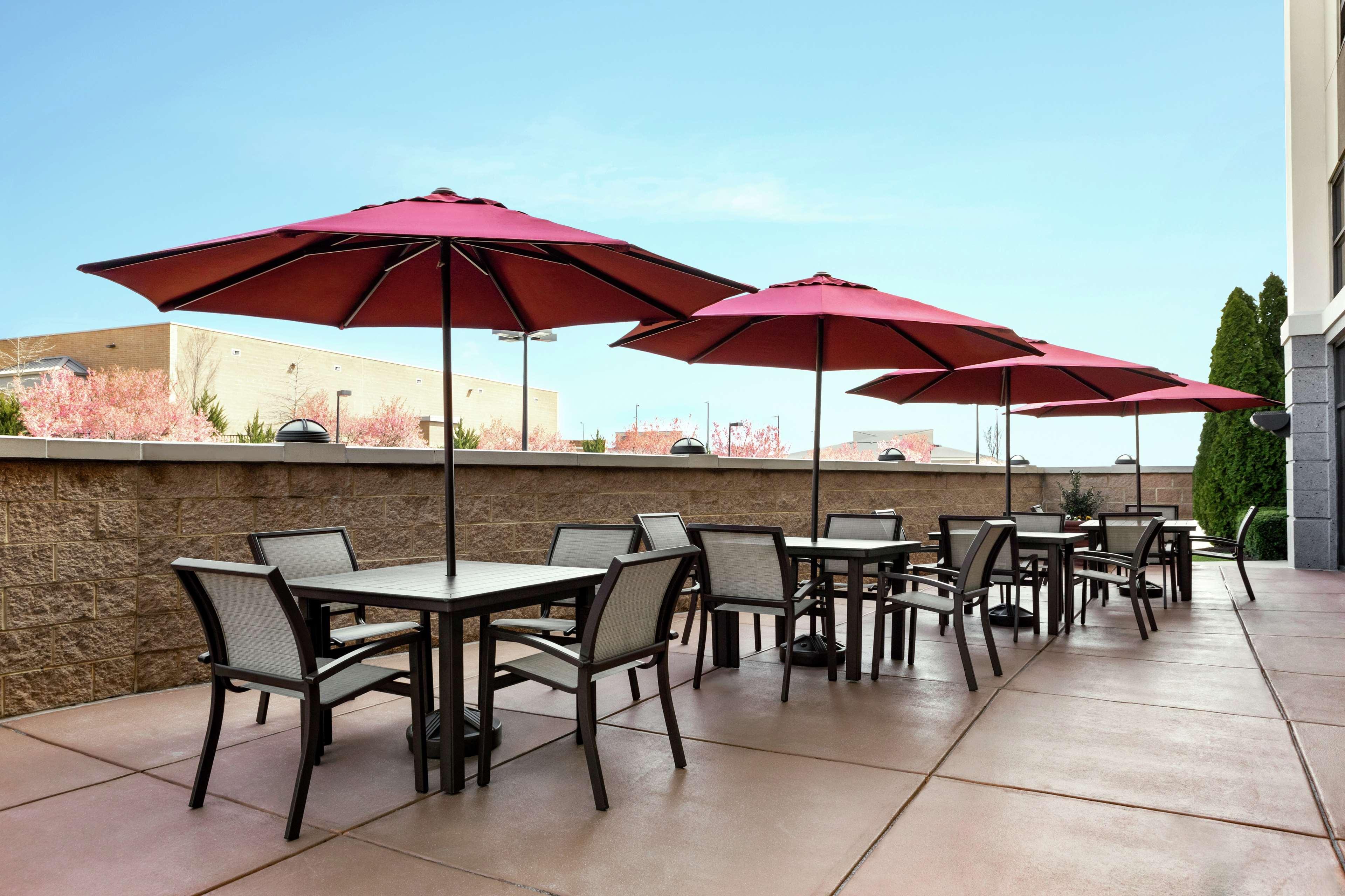 Hampton Inn & Suites Frederick/Fort Detrick Esterno foto