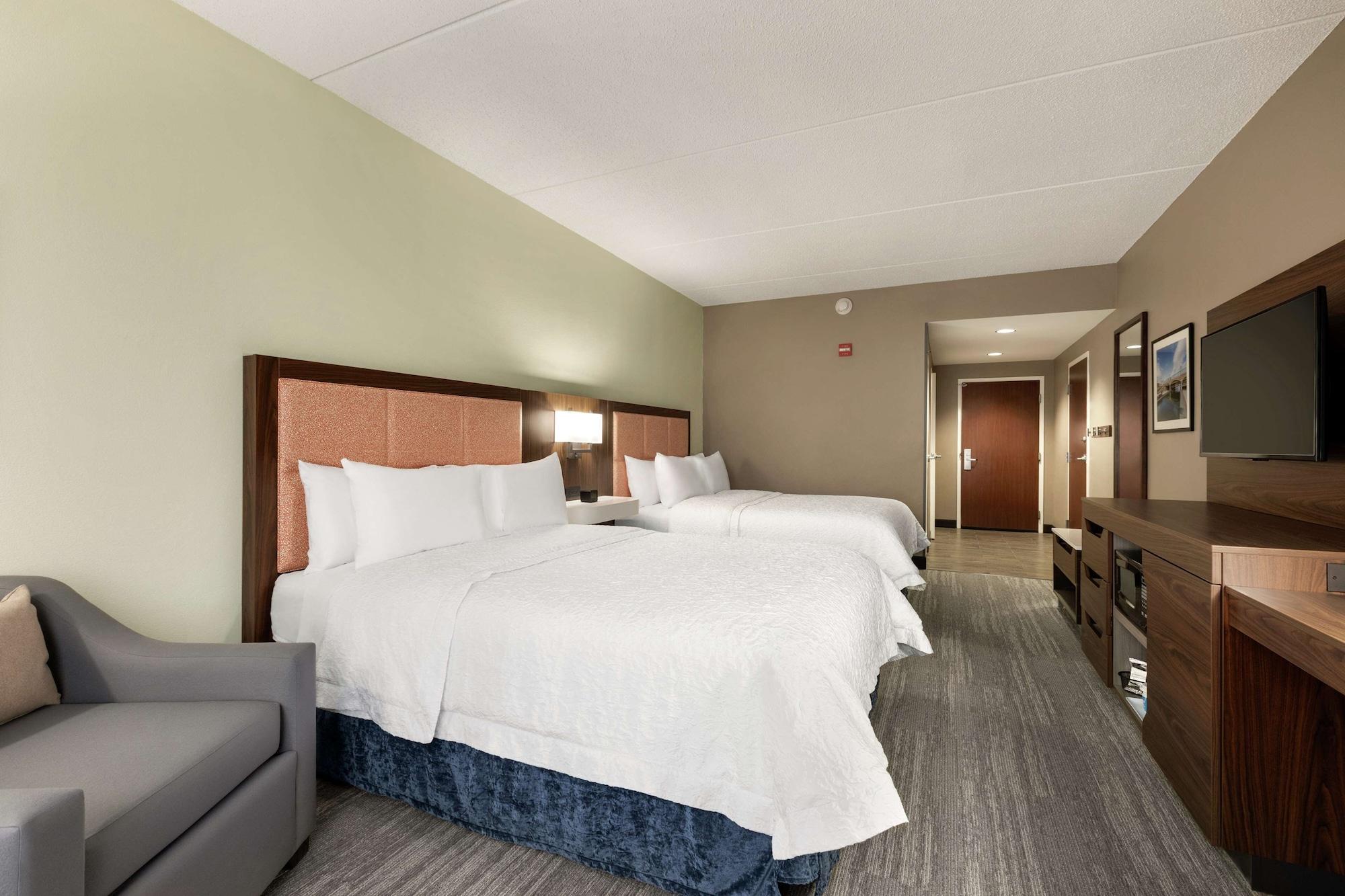 Hampton Inn & Suites Frederick/Fort Detrick Esterno foto